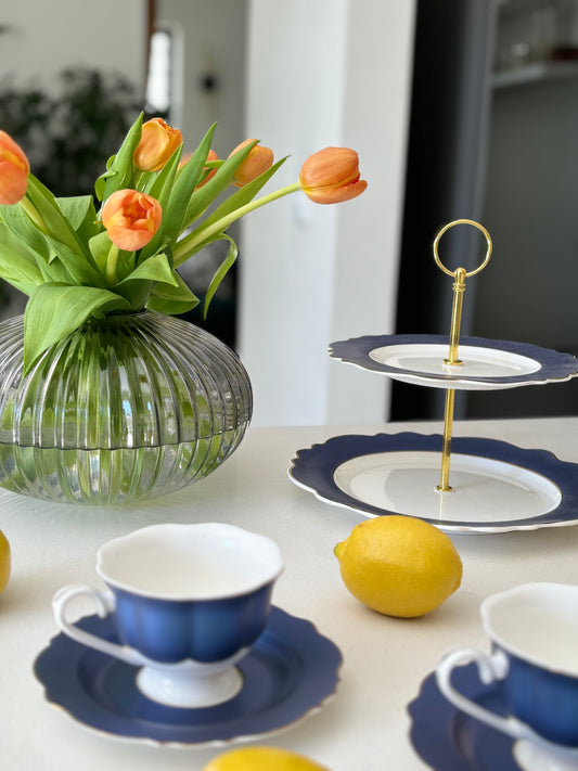 2 tier stand - Blue and white