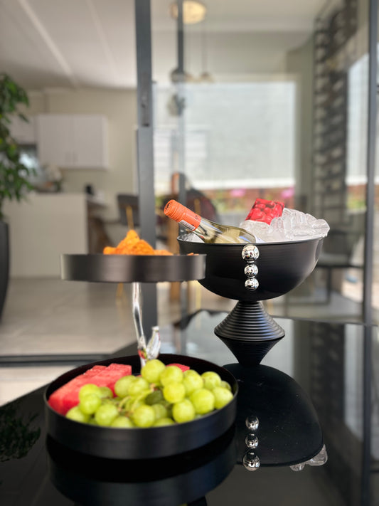 Black Luxe entertainer set