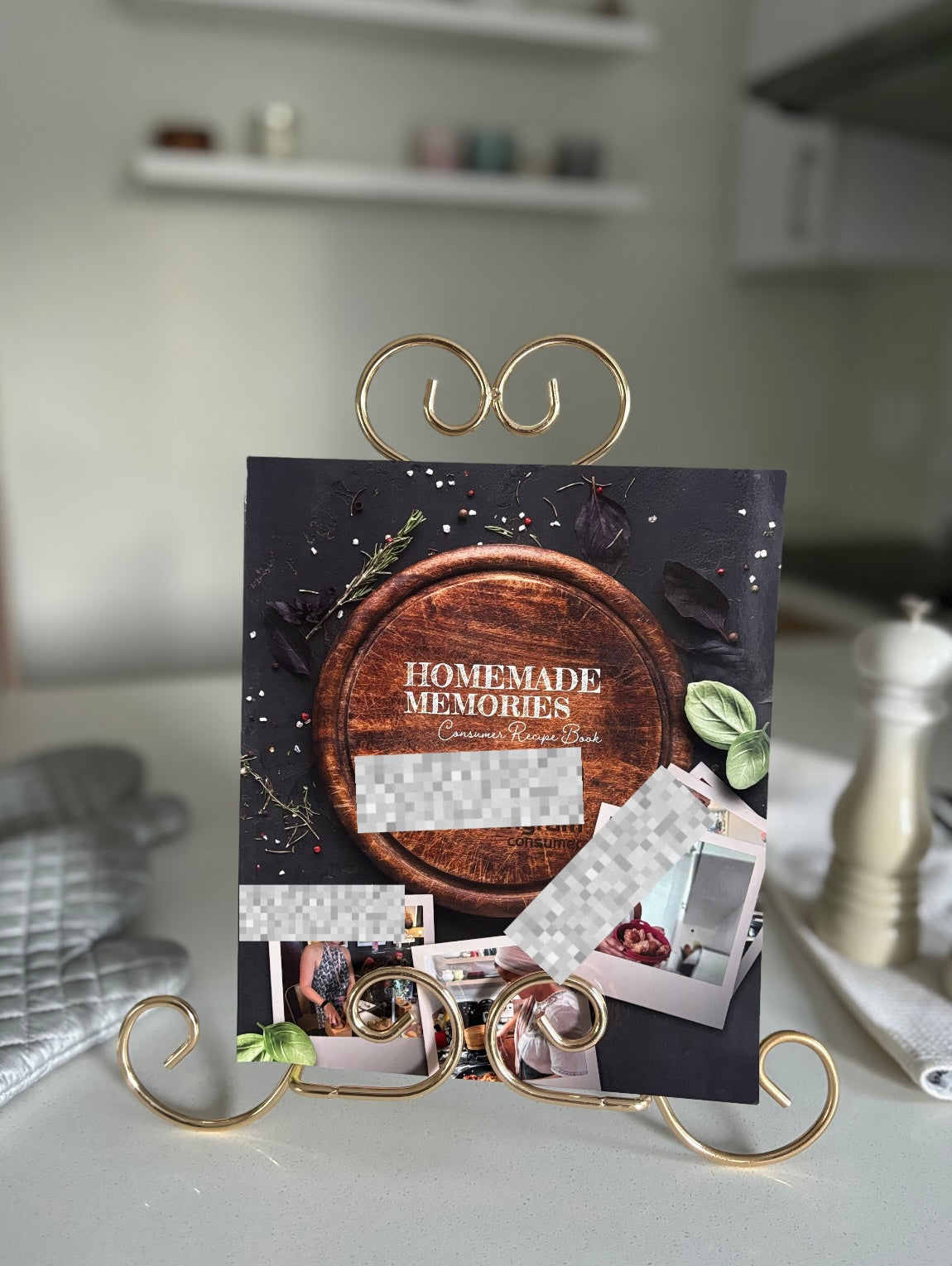 Sleek recipe table display shelf