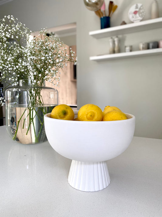 SM White ceramic deep bowl