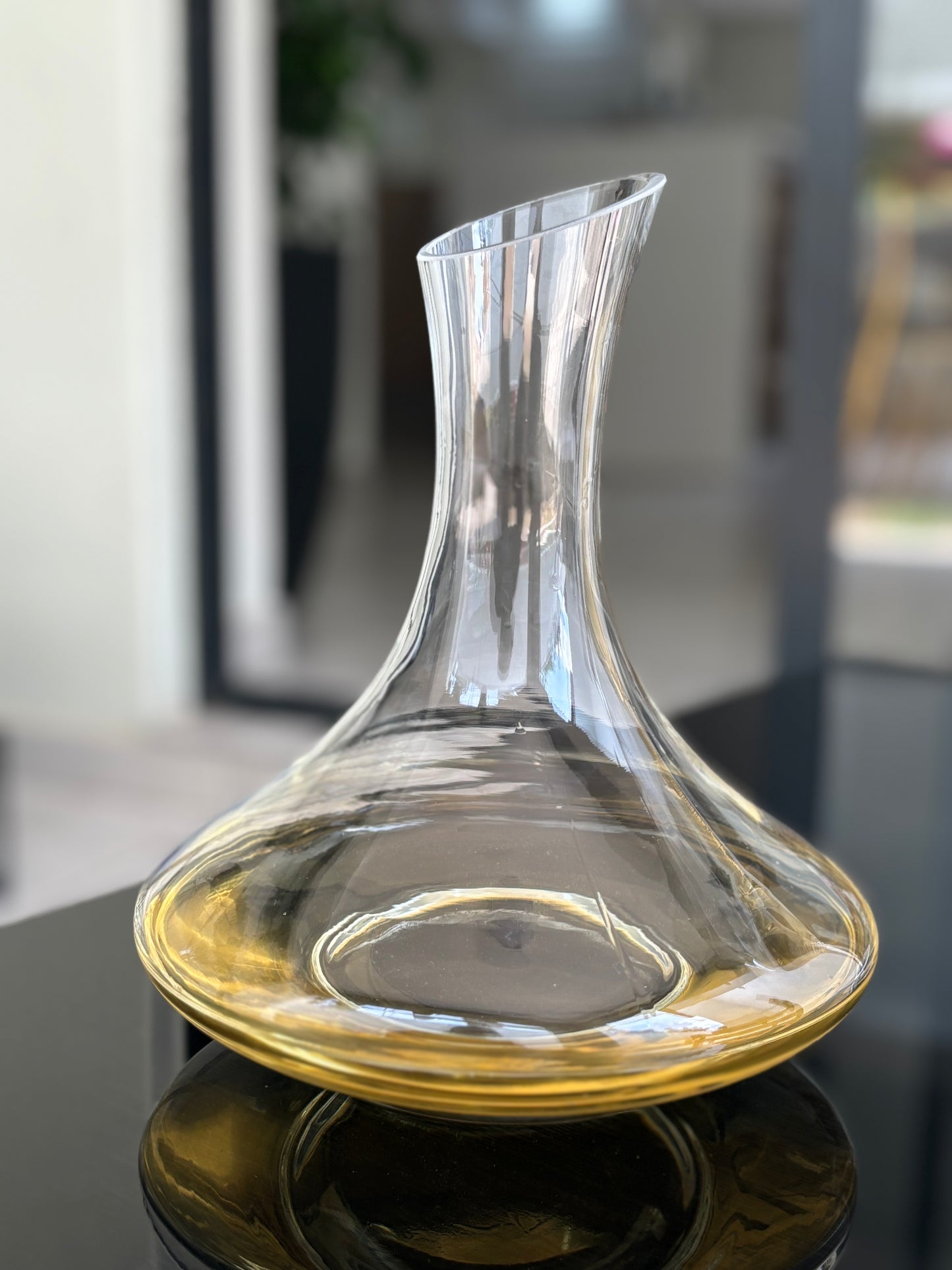 CM decanter