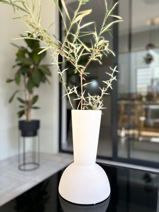 Nomu vase