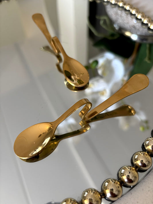 Gold stylish teaspoons