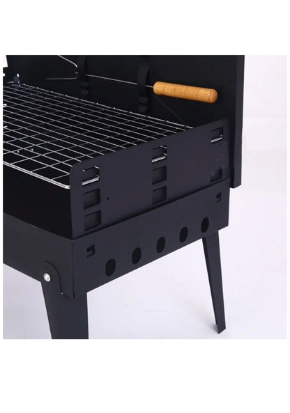 Foldable braai stand incl utensils