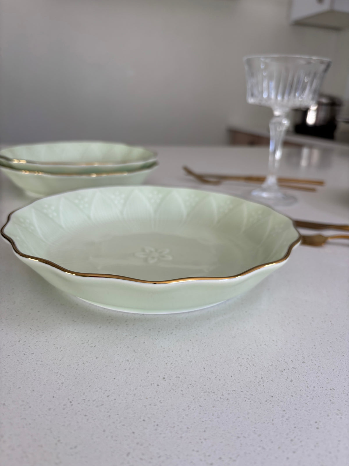 Mint Green Gold Rim Bowl Plate (22cm)
