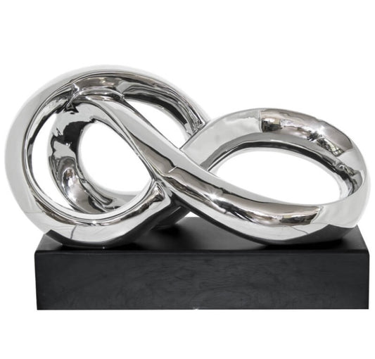 Twisted Silver sculpture